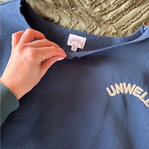 UNWELL MATCHING SET - Picture 3 of 7